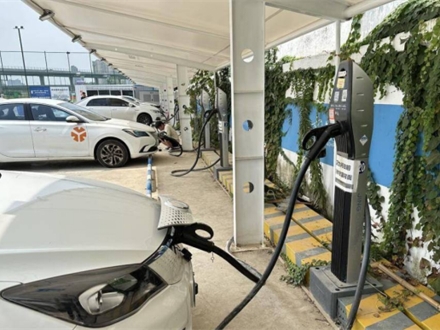 Electrification plays an important role in reducing the carbon footprint of automobiles